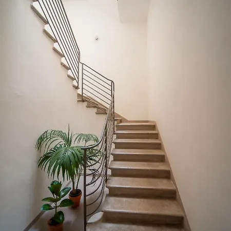 Apartment Guest House Volterra